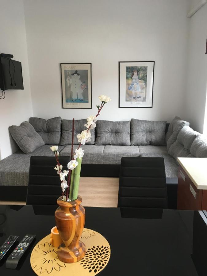 Centar Oaza Apartment Zagreb Luaran gambar