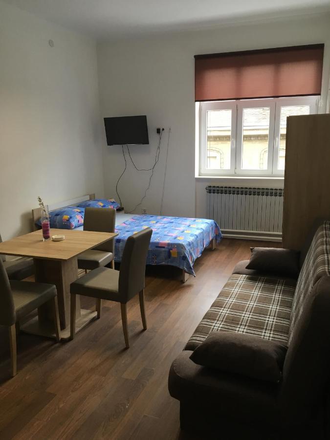 Centar Oaza Apartment Zagreb Luaran gambar